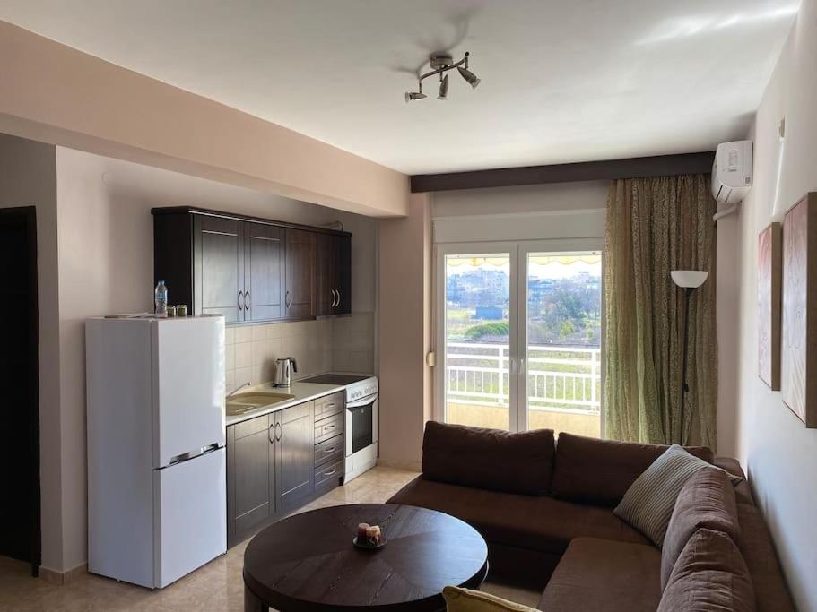 Raise Mirivili Serviced Apartment Alexandroupolis Exteriör bild